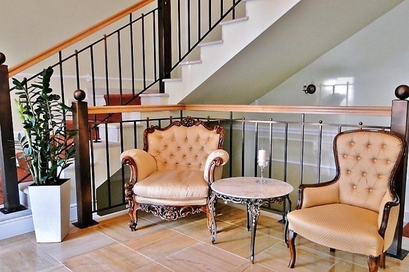 Palac Kobylin Extérieur photo