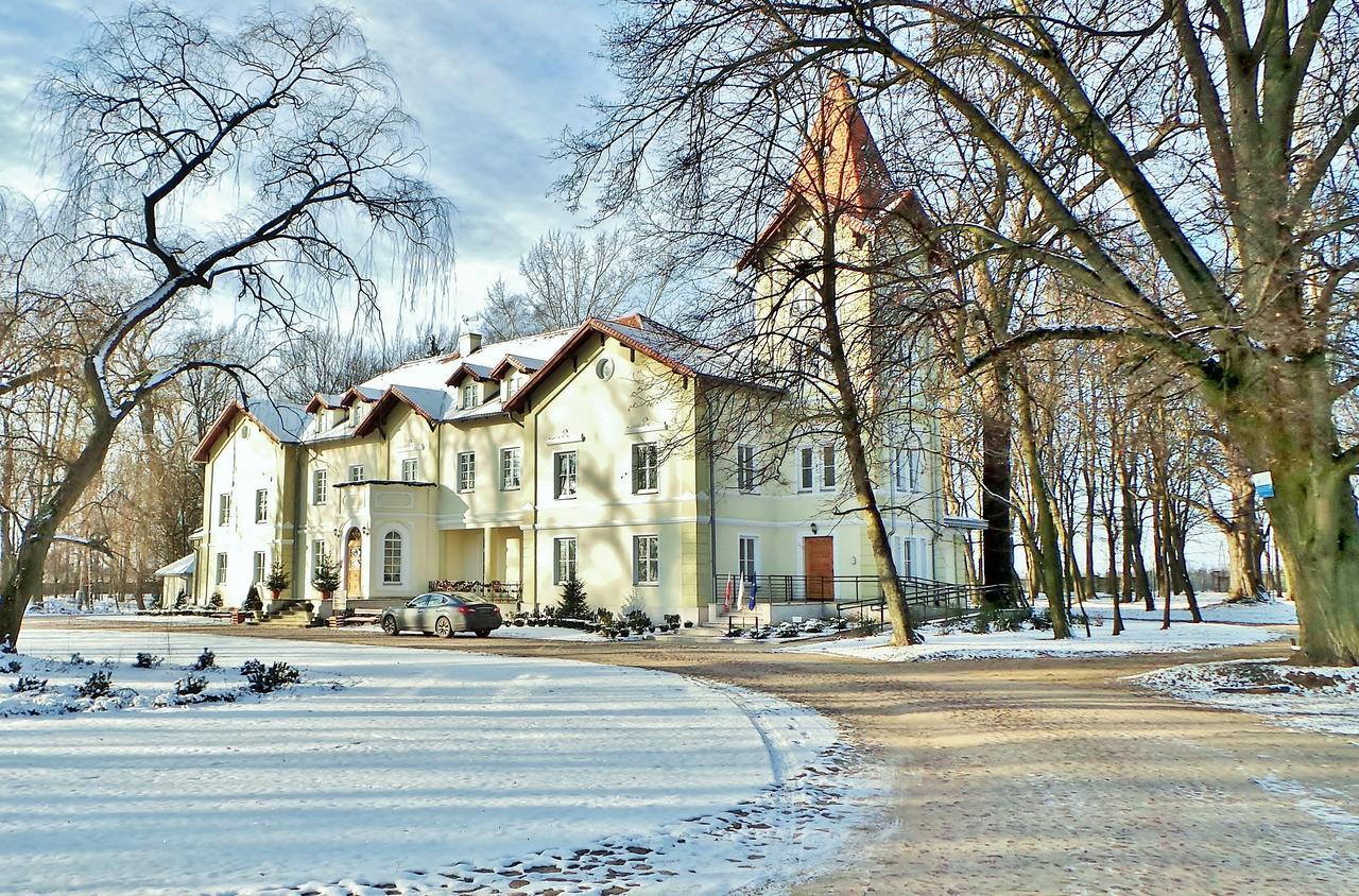Palac Kobylin Extérieur photo